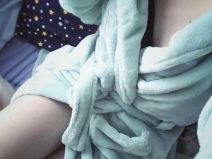 女生私密照片、视频被制成手游，吸引男性玩家付费观看